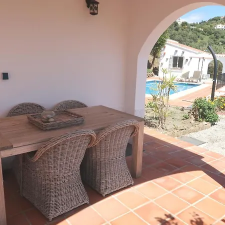 Lantana Villa *